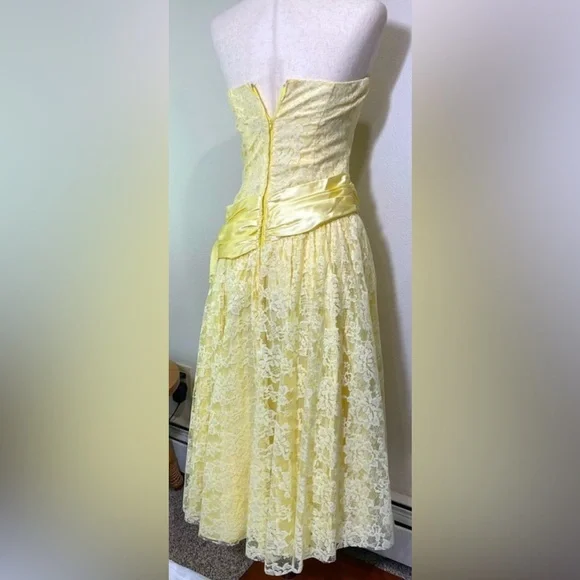 80’s ZUM ZUM Vtg Yellow Lace Frilly Satin Sequins Sash Prom Gown Wedding Dress - Picture 5 of 17